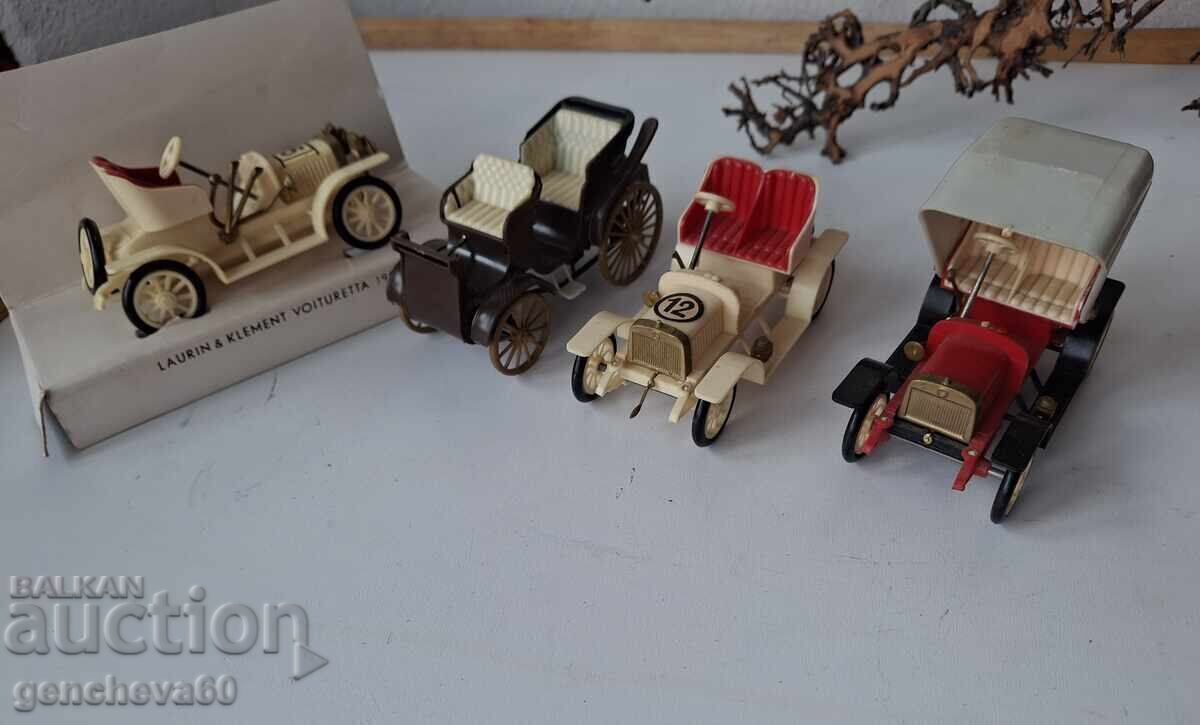 COLECȚIE Mașinuțe de curse Retro Cehoslovacia