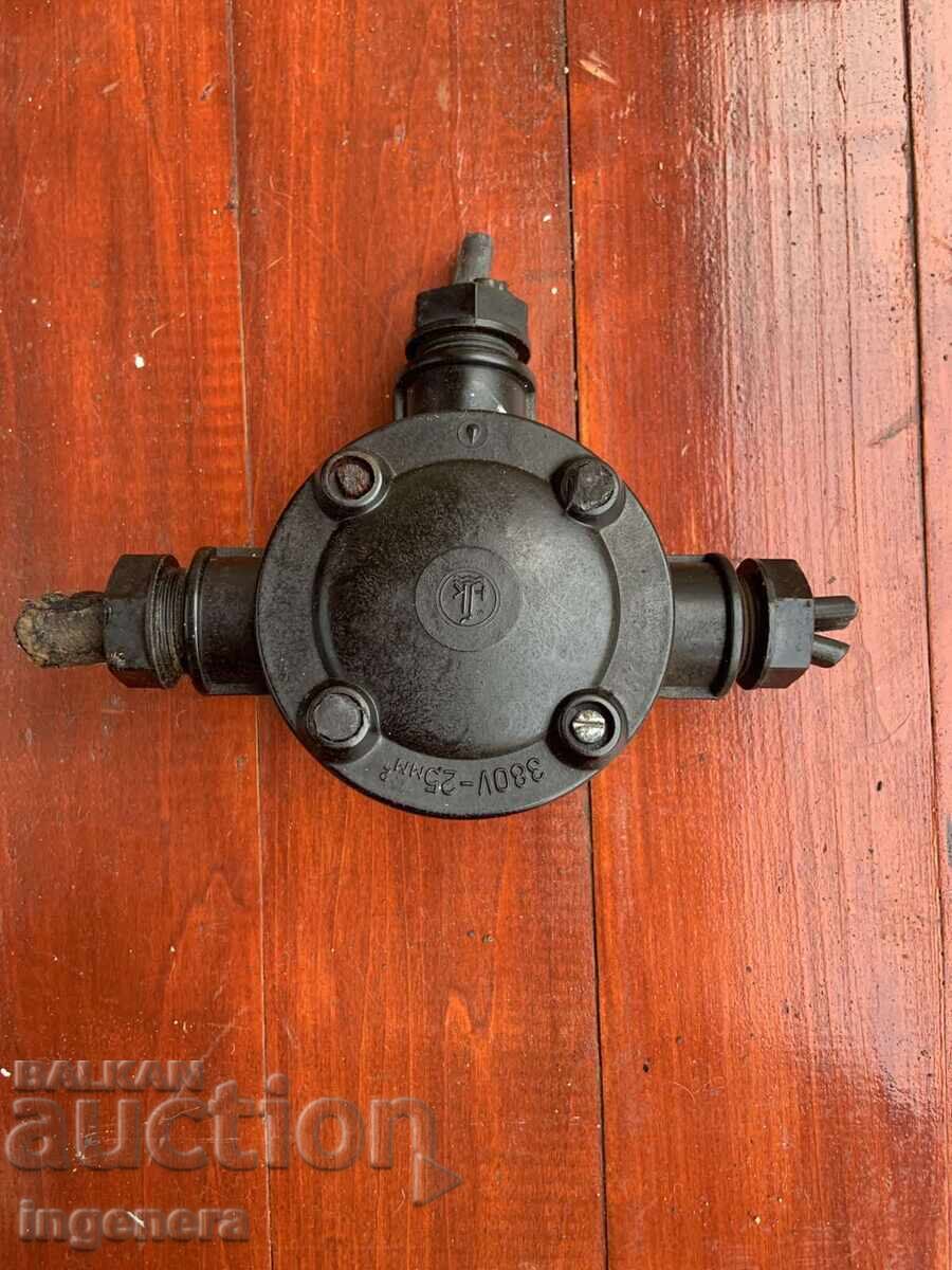 Δημοπρασία ΔΙΑΚΛΑΔΩΤΙΚΗ ΚΟΥΤΙ ΓΙΑ ΕΞΩΤΕΡΙΚΗ ΕΓΚΑΤΑΣΤΑΣΗ ΜΠΑΚΕΛΙΤ ΑΠΟ ΣΟΤΣΑ - 2 ΤΕΜ