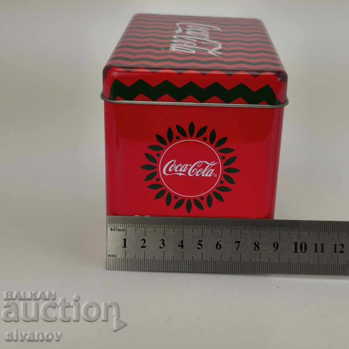 Metal Coca-Cola Christmas Truck Coca-Cola #5981 - 6 Metal Coca-Cola Christmas Truck Coca-Cola #5981 - 6