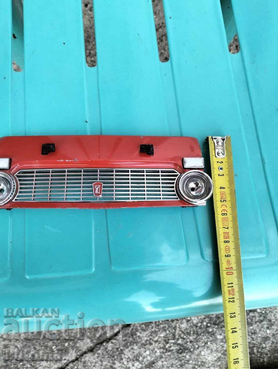 Masca pentru Zhiguli de la revistă cu preț € 4.99 | 9.76 BGN