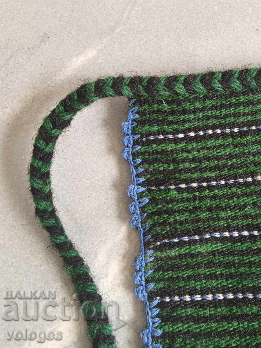 Δημοπρασία Ποδιά, Μπατάκ