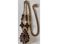 Colier de argint cu granate și aurire