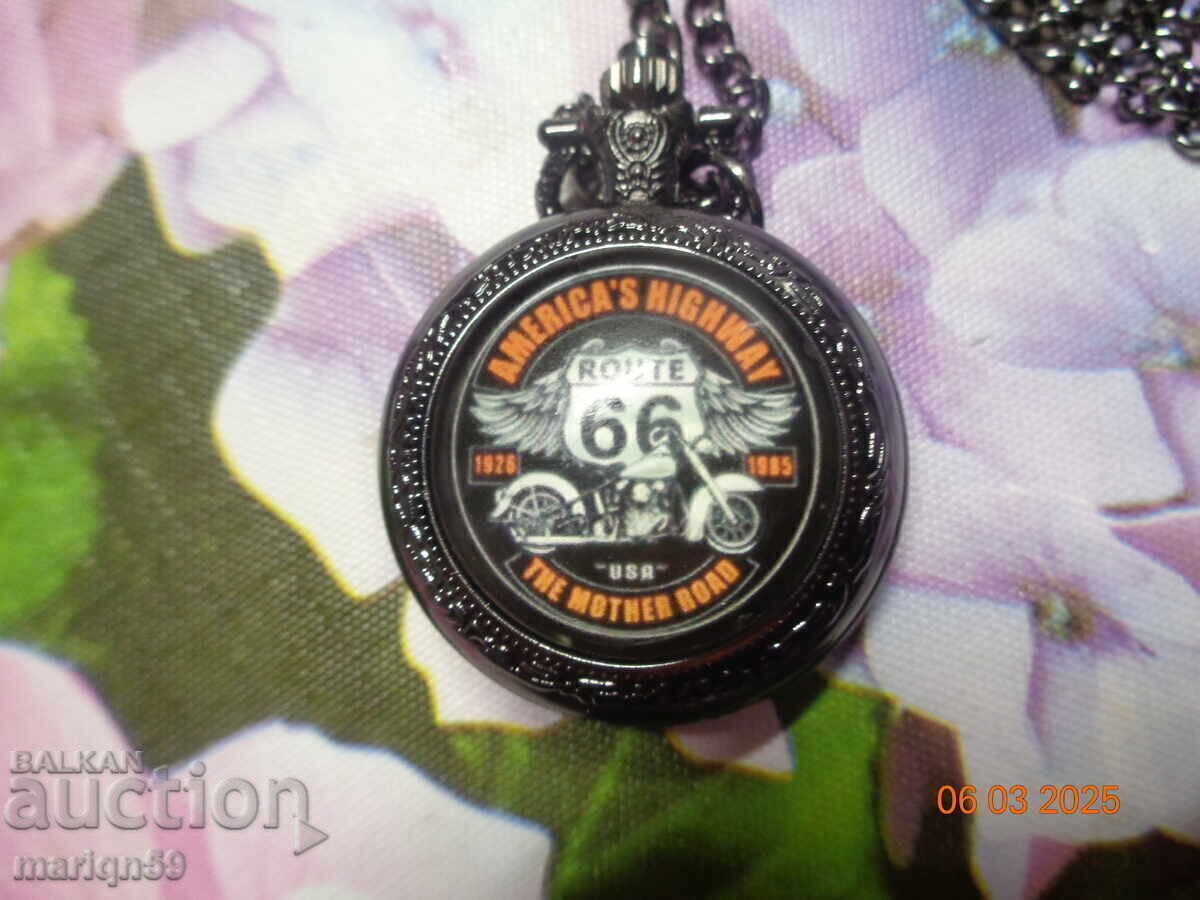 Auction  pocket watch - everything works