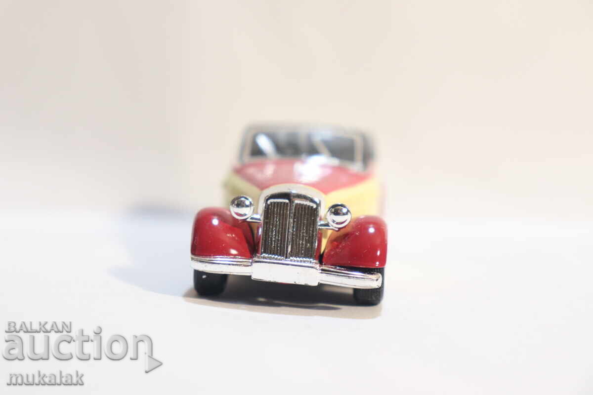 Delivery of 1/64 GRELL MODEL IFA?? Retro Model Car