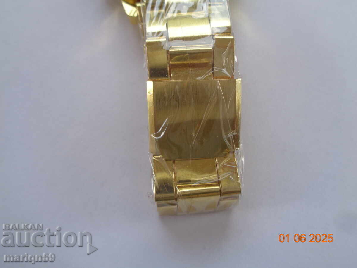 WATCH with a sturdy bracelet, nice by Geneva - 5