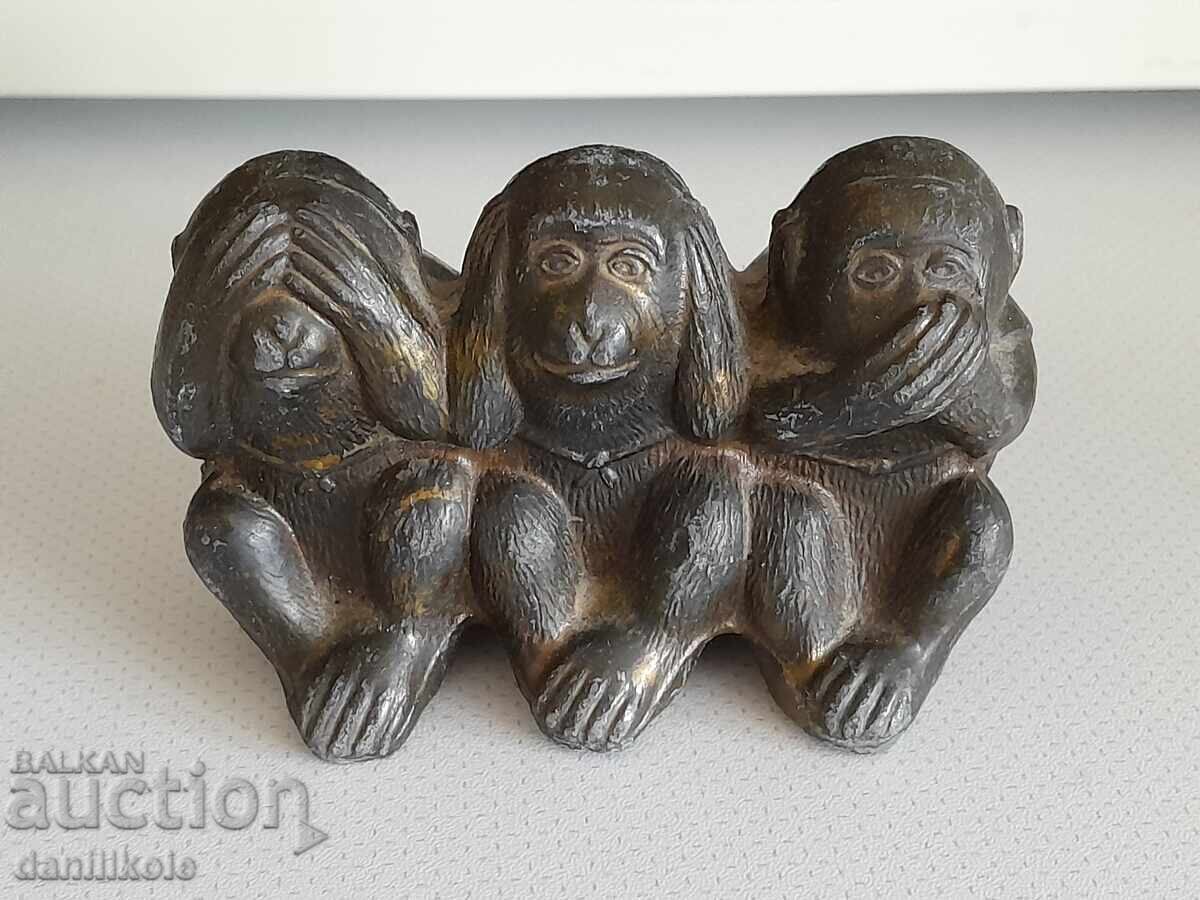 *$*Y*$* НЕ ЗНАМ НЕ ЧУХ НЕ ВИДЯХ СТАРА ФИГУРА - ЧУГУН *$*Y*$* с цена 38.92 лв. | € 19.90