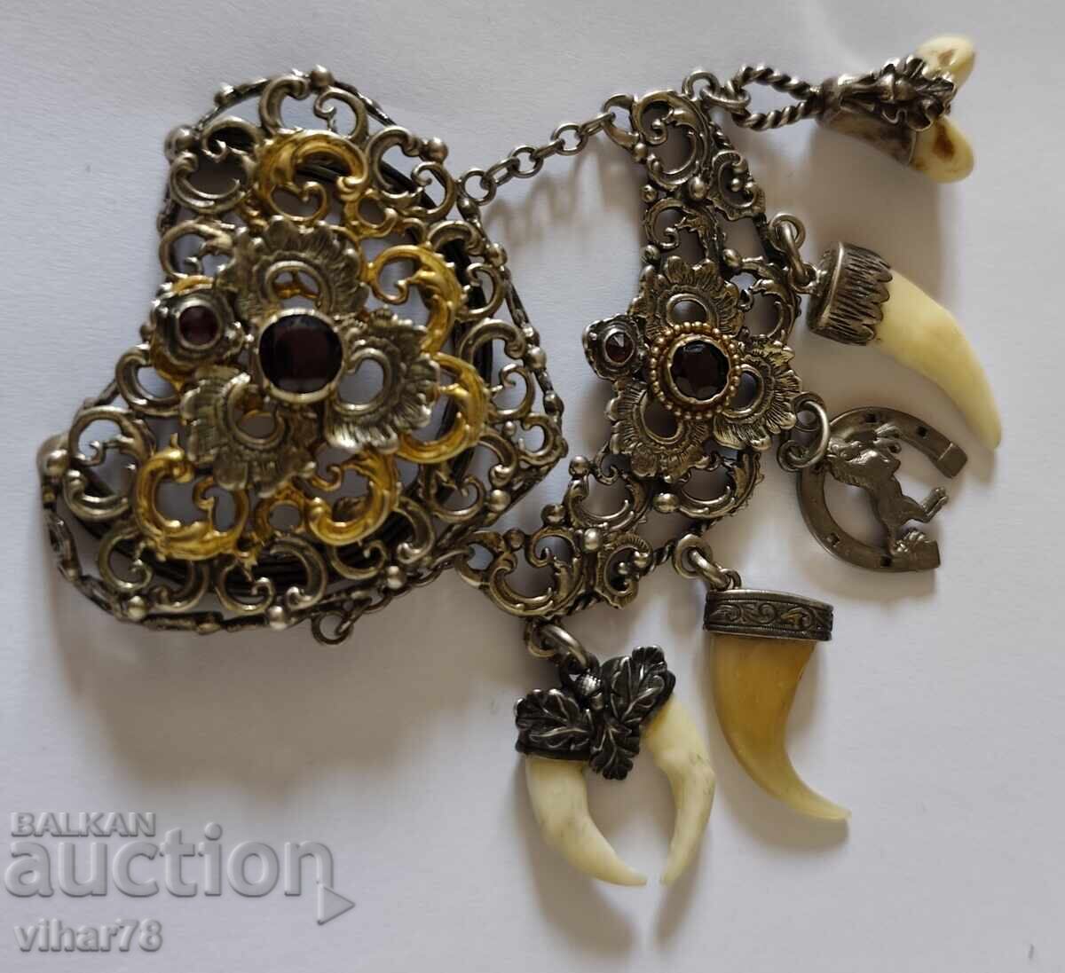 Charivari for an apron made of silver with garnet and five pendants - 6