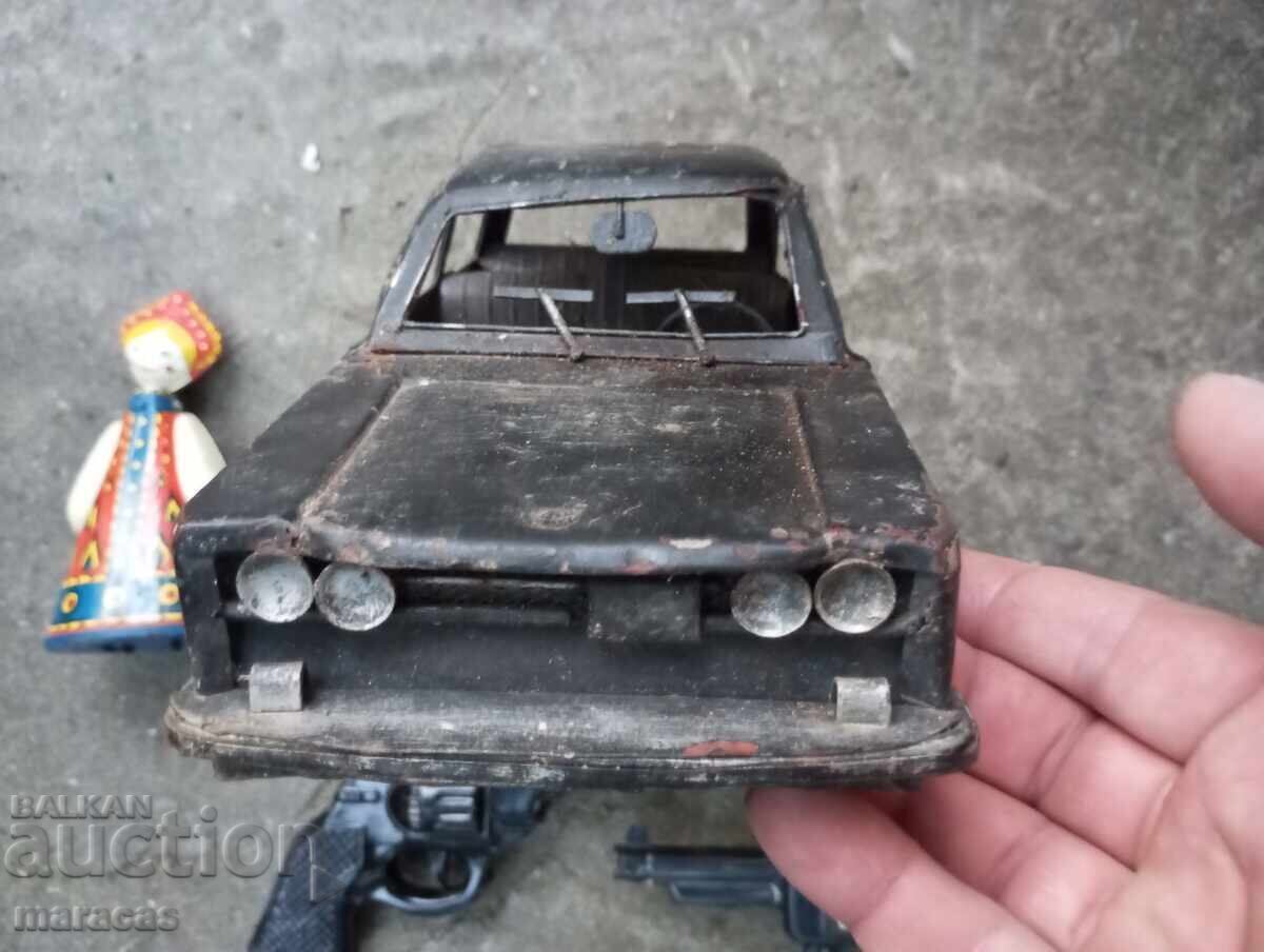 Licitație Jucării vechi pentru copii