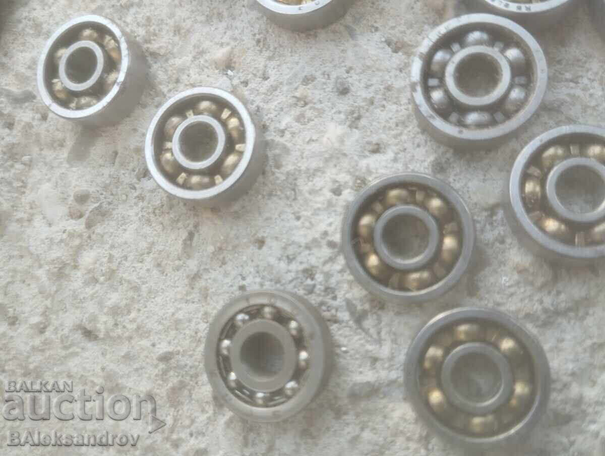 Δημοπρασία Μικρά ρουλεμάν Dozins