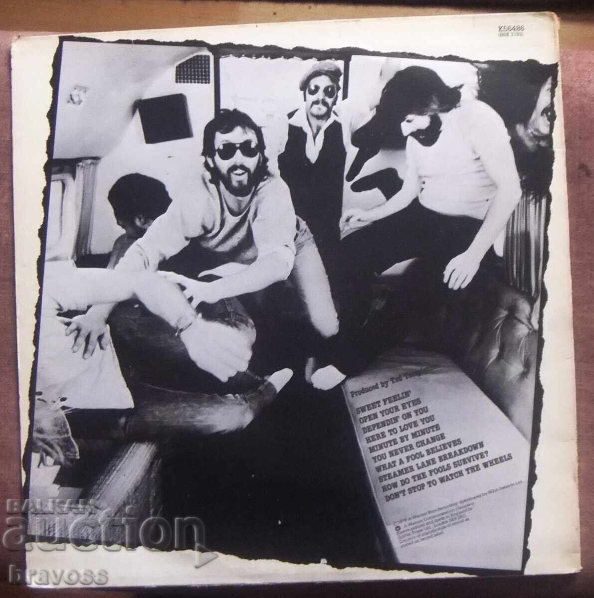 LP - Doobie Brothers with price 32.00 BGN | € 16.36