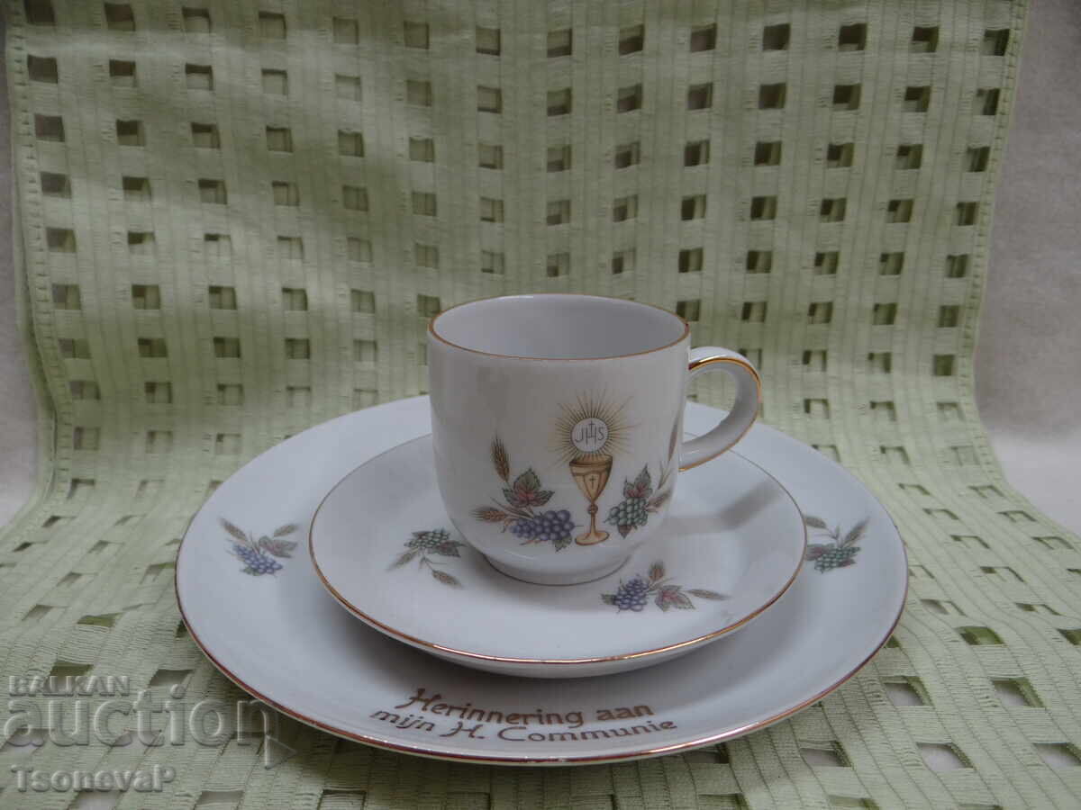 Porcelain Themed Triple Set - 6 Porcelain Themed Triple Set - 6