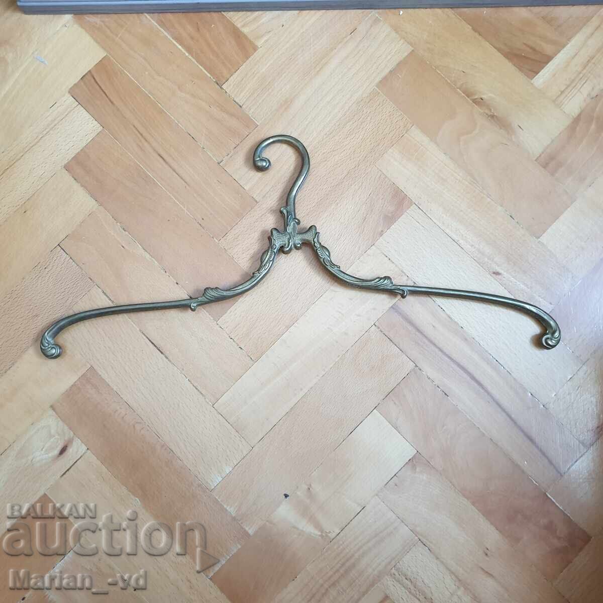 Стара закачалка от масивен месинг - 5 Стара закачалка от масивен месинг - 5