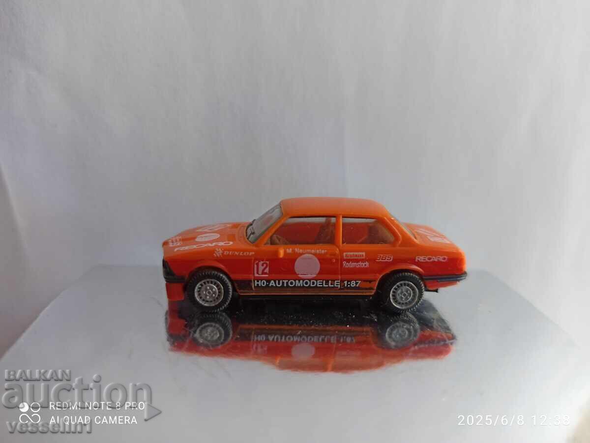 Количка bmw e21-323iразмер 1/87 herpa HO от деветдесетте год с цена 14.00 лв. | € 7.16