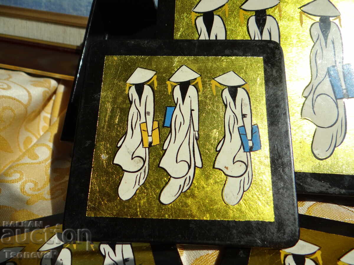 Coaster Set with price 10.00 BGN | € 5.11 Coaster Set with price 10.00 BGN | € 5.11