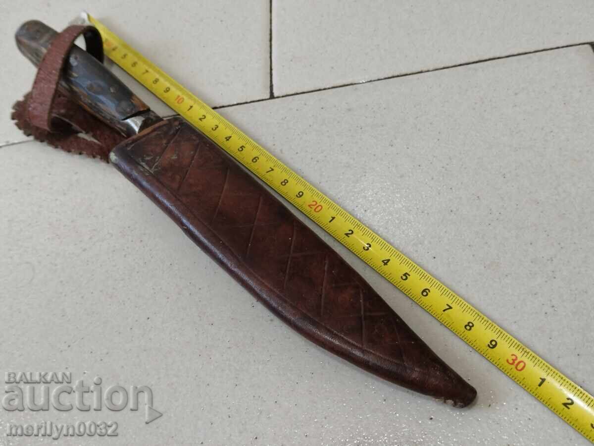 Cuțit Buinovski fără kaniya cu teacă din corn de bivol karakulak cu preț 179.00 BGN | € 91.52 Cuțit Buinovski fără kaniya cu teacă din corn de bivol karakulak cu preț 179.00 BGN | € 91.52