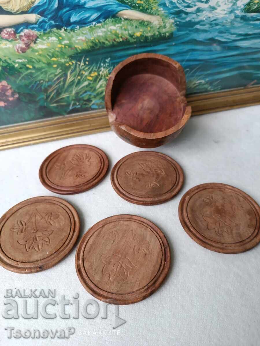 Set of Indian wooden coasters Set of Indian wooden coasters