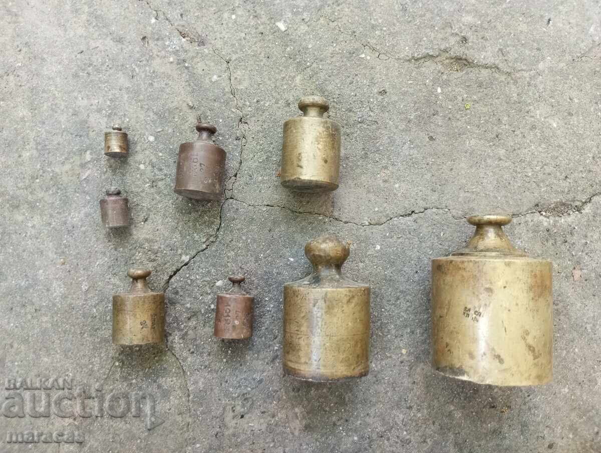 Auction  Old brass weights