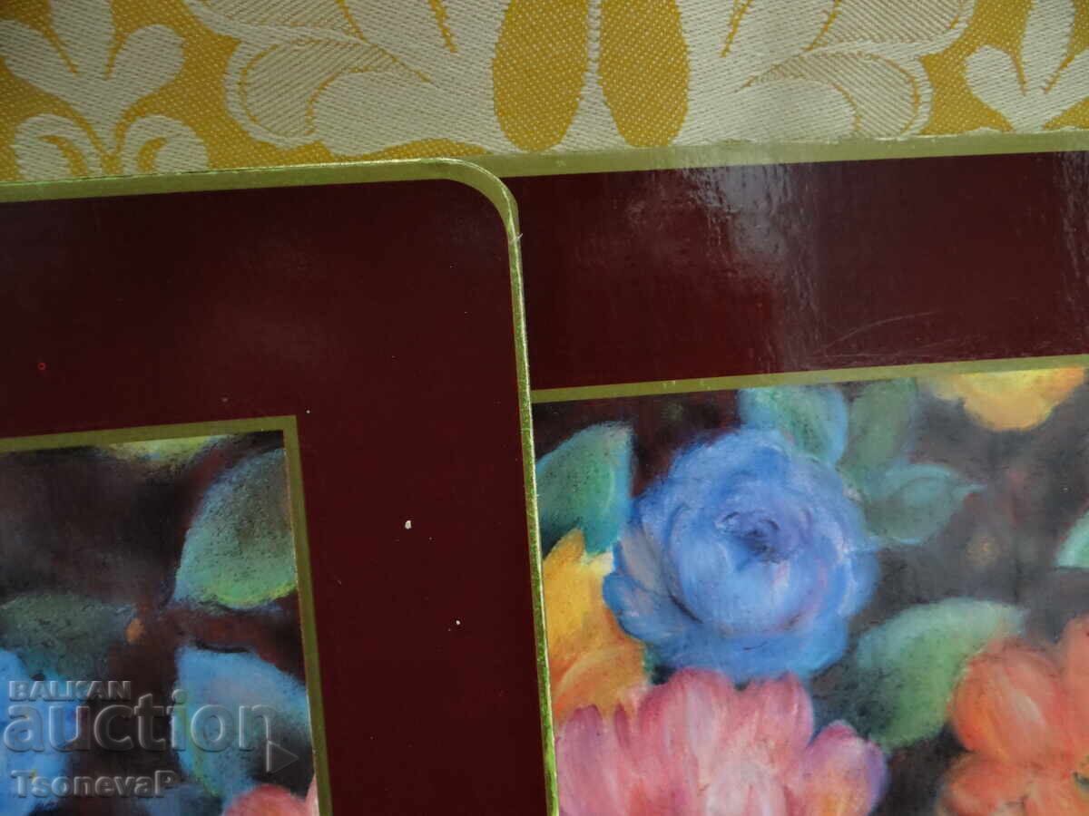 Delivery of Set of English placemats with cork backing Delivery of Set of English placemats with cork backing