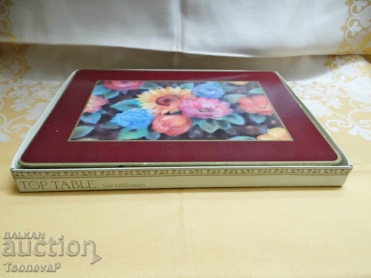 Set of English placemats with cork backing - 7 Set of English placemats with cork backing - 7