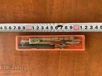 PERGEL DIN METAL SOCIALIST - SET COMPLET ÎN CUTIE