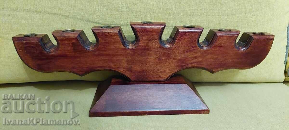 Дърворезба свещник за ценители отличен