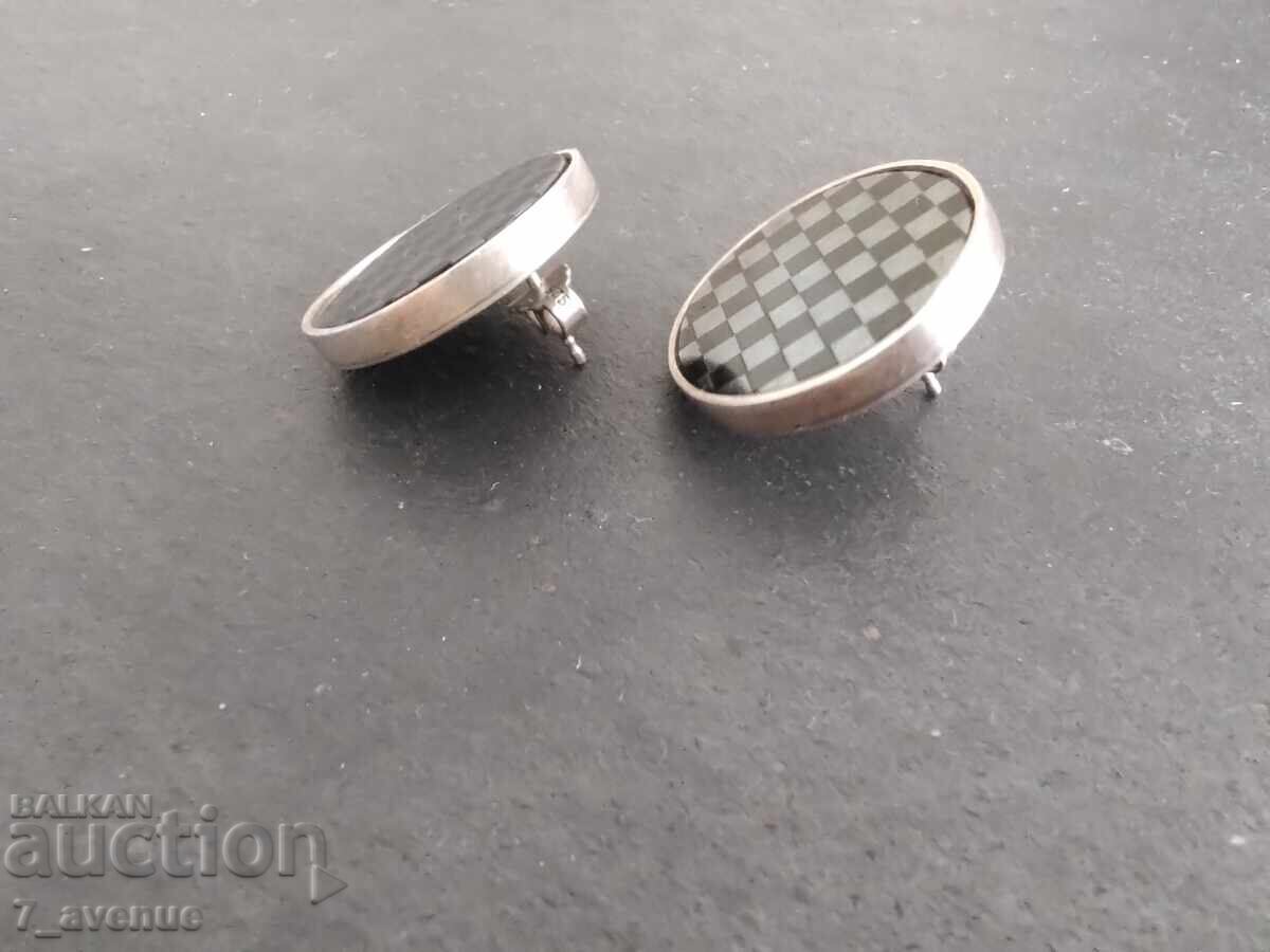 Elegant, brand-name earrings, Chess 9.06.2025 with price 169.00 BGN | € 86.41