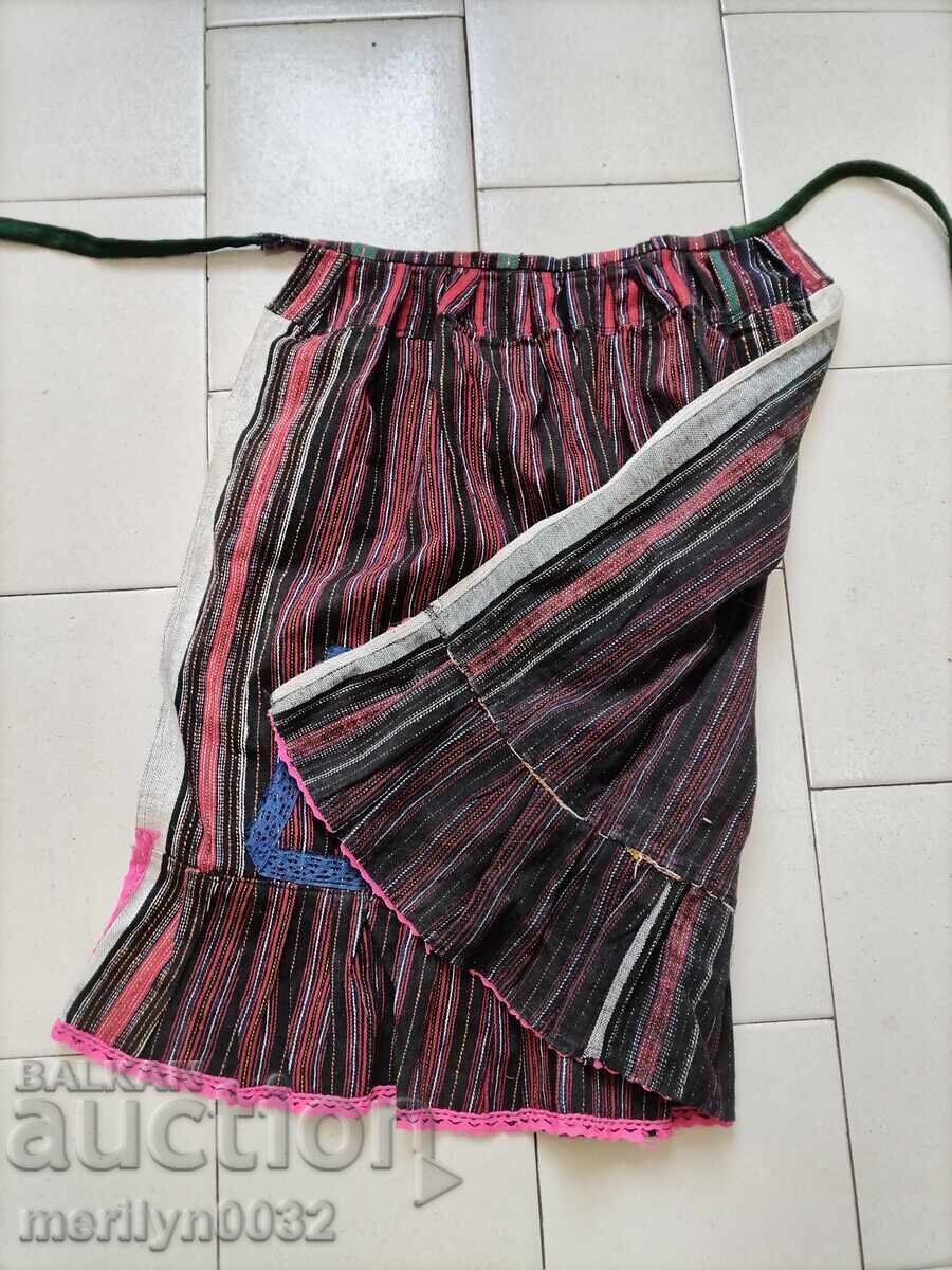 Старинна ръчно изработена престилка пищимал с цена 92.00 лв. | € 47.04