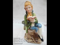 Old porcelain gentleman