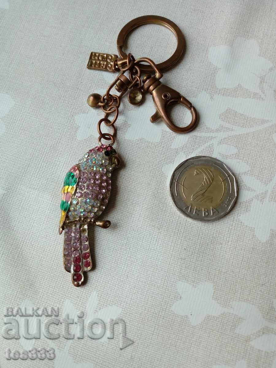 Delivery of Cam Cun Keychain