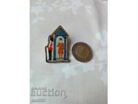 Ecuson Milly Green pe ac