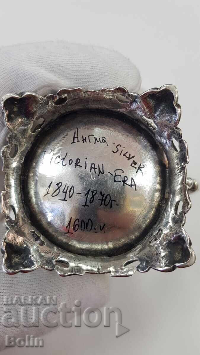 Delivery of Rare Silver Cup Neo-Rococo Victorian Era 19th Century Delivery of Rare Silver Cup Neo-Rococo Victorian Era 19th Century