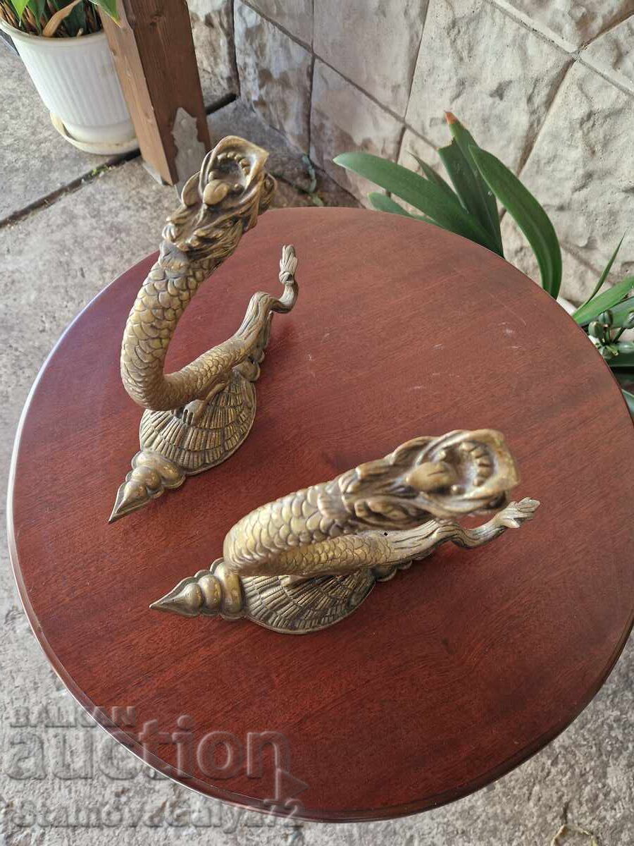 Аукцион Чифт Уникални антикварни бронзови държачи за завеси от 19 ве