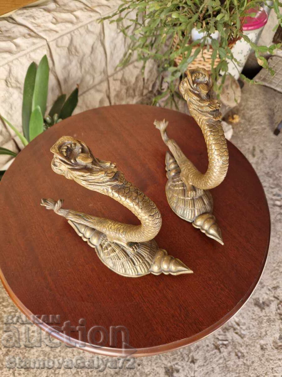 Чифт Уникални антикварни бронзови държачи за завеси от 19 ве