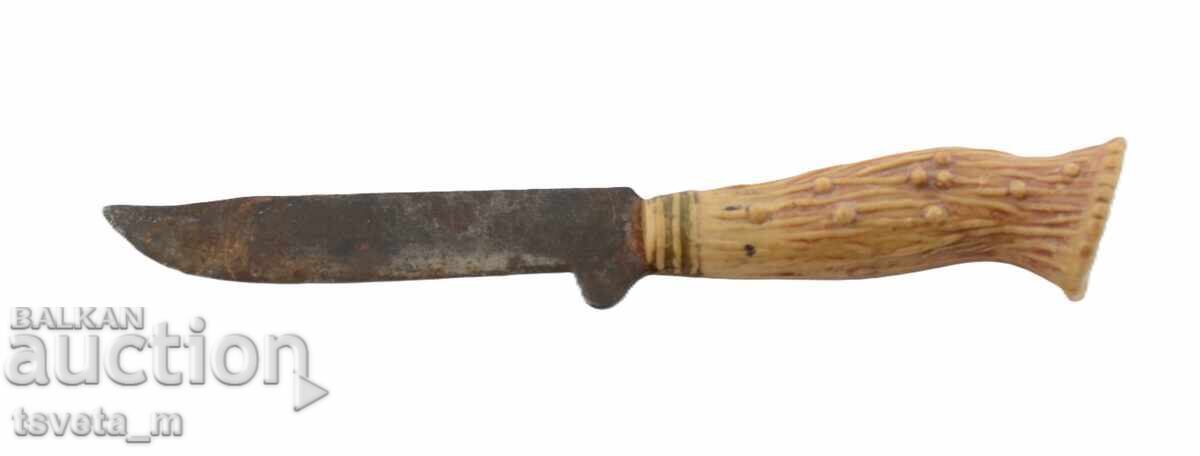 Μαχαίρι αντίκα με τιμή 6.00 BGN | € 3.07