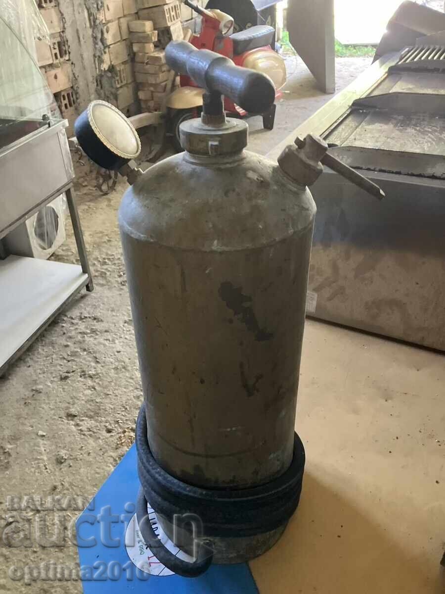 Αντλία βαφής μπρούντζου με τιμή 80.00 BGN | € 40.90