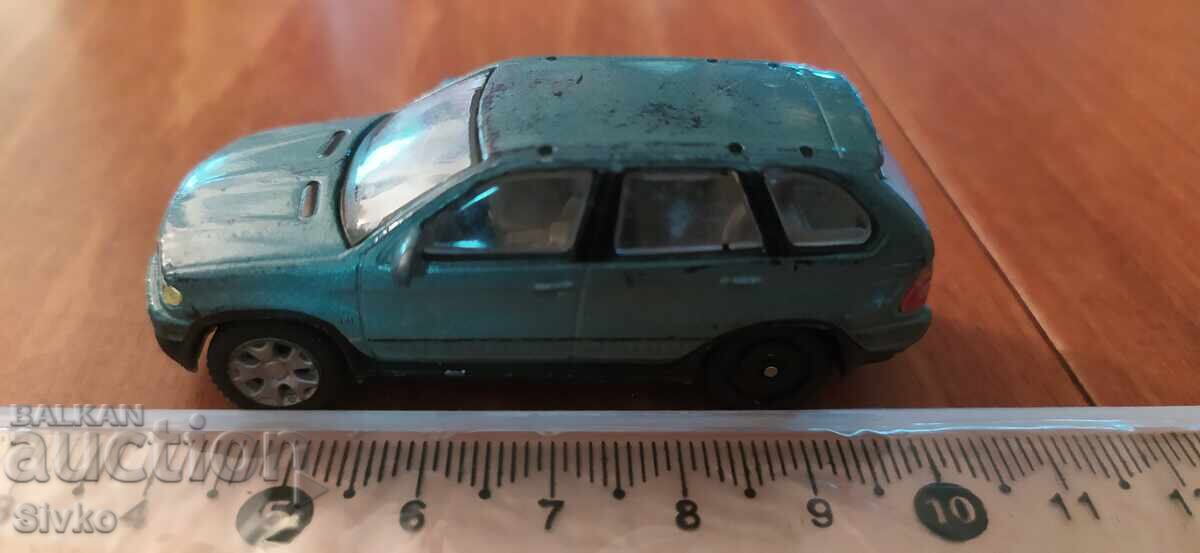 Licitație Cărucior BMW Licitație Cărucior BMW