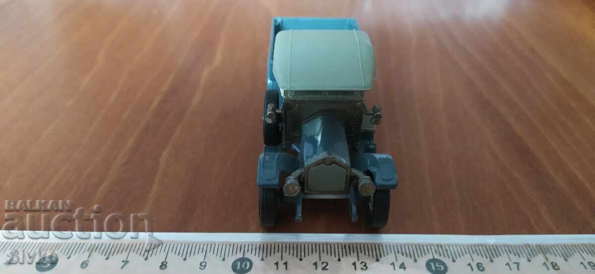 Cărucior MATCHBOX - CROSSLEY 1818 cu preț 9.99 BGN | € 5.11 Cărucior MATCHBOX - CROSSLEY 1818 cu preț 9.99 BGN | € 5.11