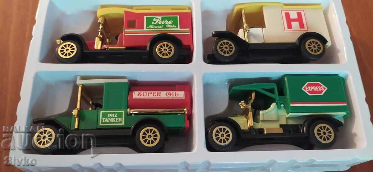 Количка комплект Renault AG 1910, Ford Model T 1912, Ford Ta с цена 39.99 лв. | € 20.45 Количка комплект Renault AG 1910, Ford Model T 1912, Ford Ta с цена 39.99 лв. | € 20.45