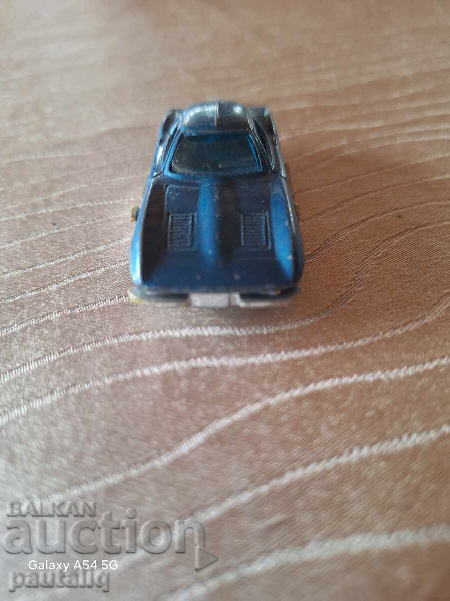 Auction  METAL CART HONG KONG CHEVROLET LUXE