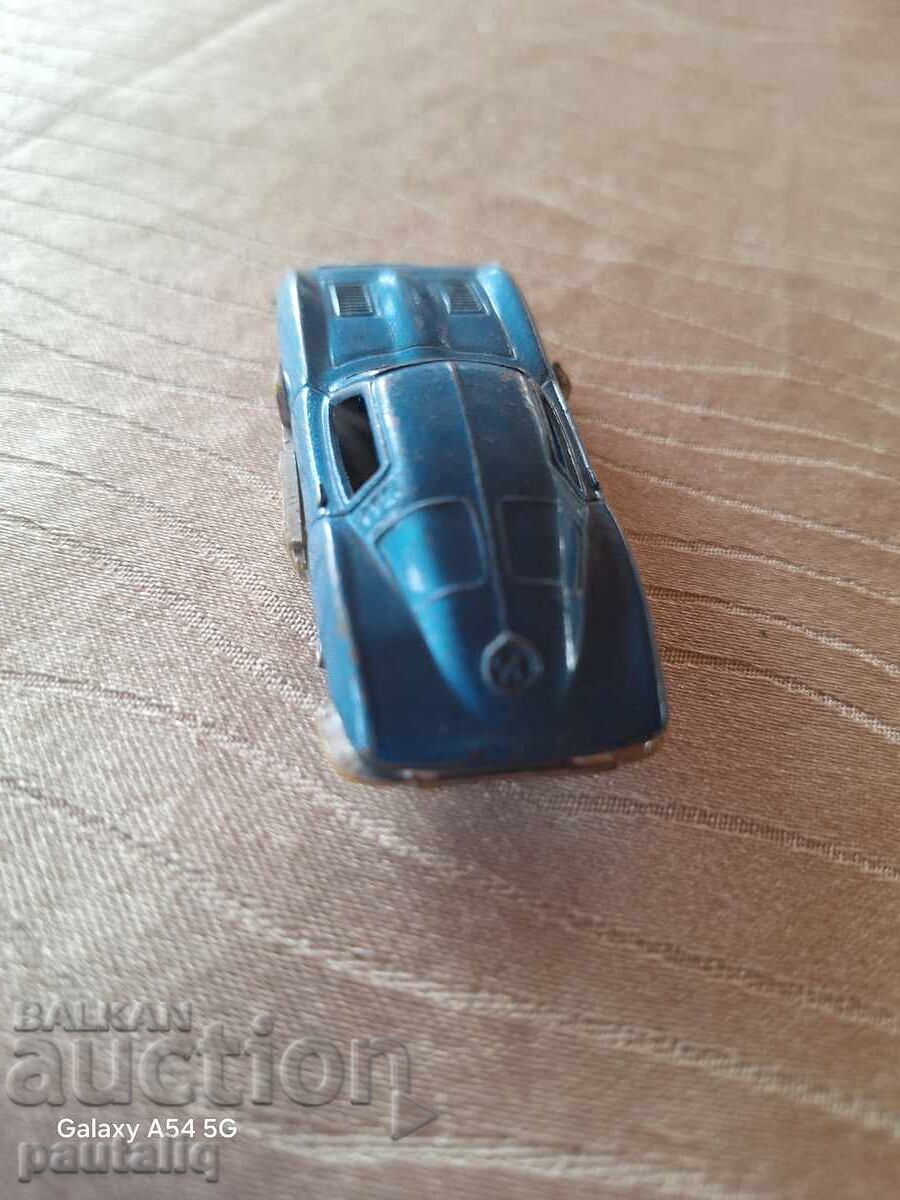 Delivery of METAL CART HONG KONG CHEVROLET LUXE