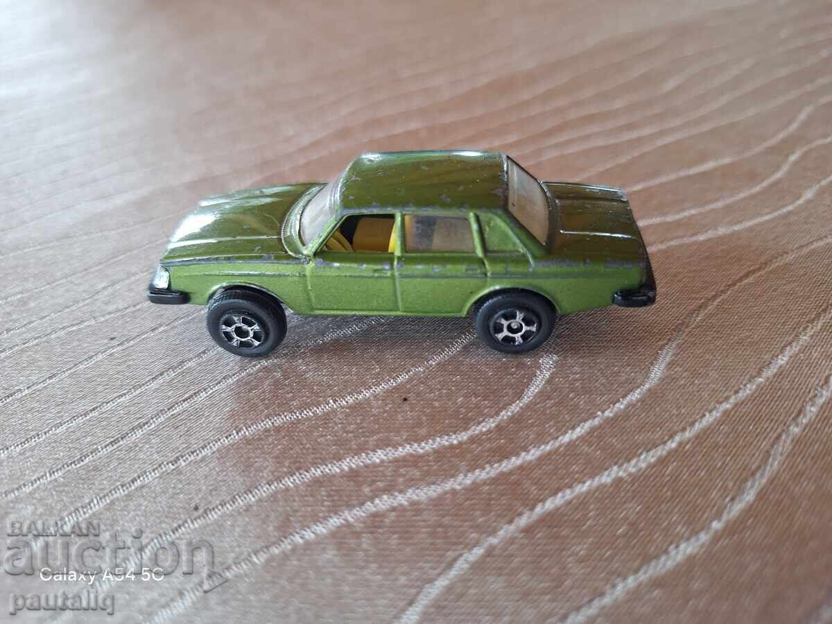 METAL CAR HONG KONG VOLVO 244 DL with price 10.00 BGN | € 5.11