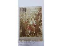 Fotografie din Renaștere, fotografie, costum popular, paftale 1920-1930