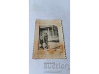 Foto Sofia Două fete tinere pe trotuar