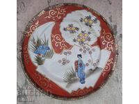 Старинна порцеланова чиния японска