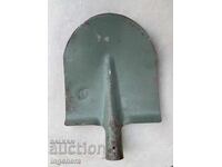 LOPATĂ DIN MATERIAL VECHI, FORJAT, MARCAT, UNEALTĂ