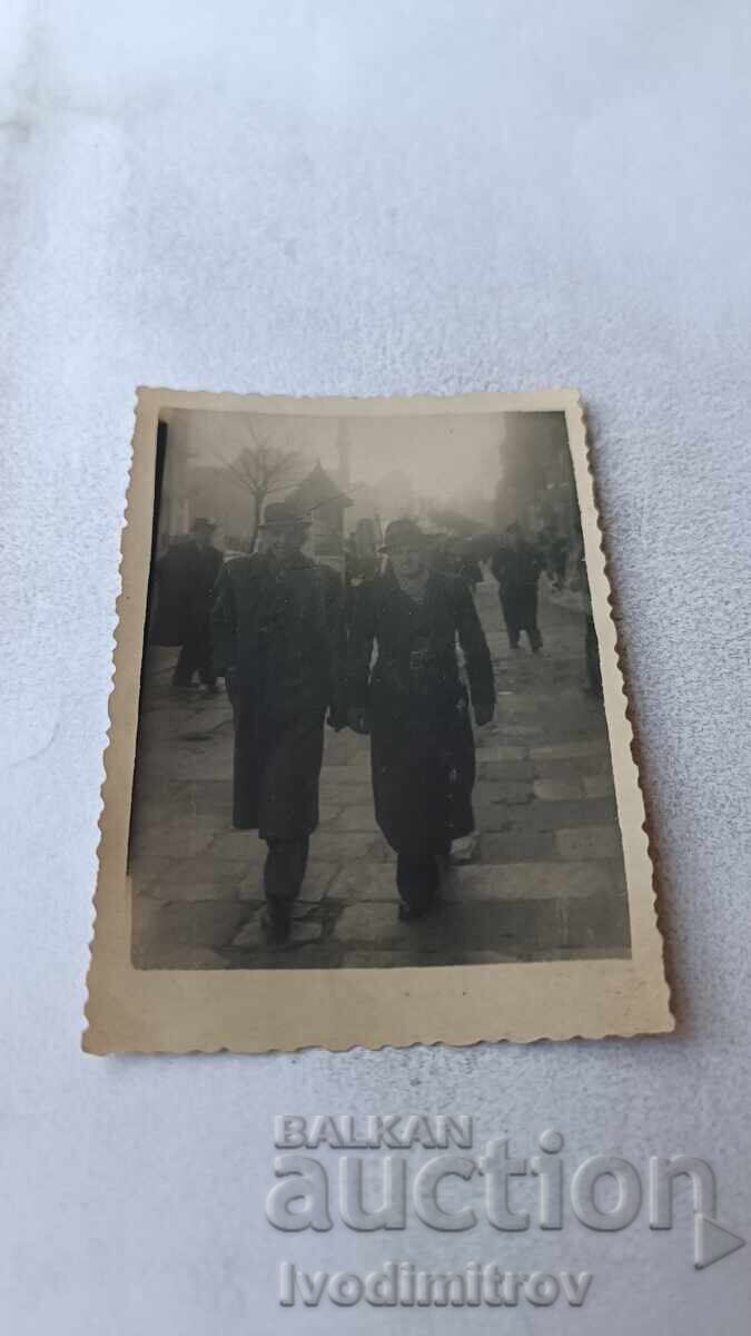 Foto Sofia Doi bărbați la plimbare