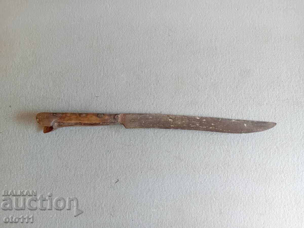 СТАР КАРАКУЛАК ,ХАЙДУШКИ НОЖ с цена 200.00 лв. | € 102.26