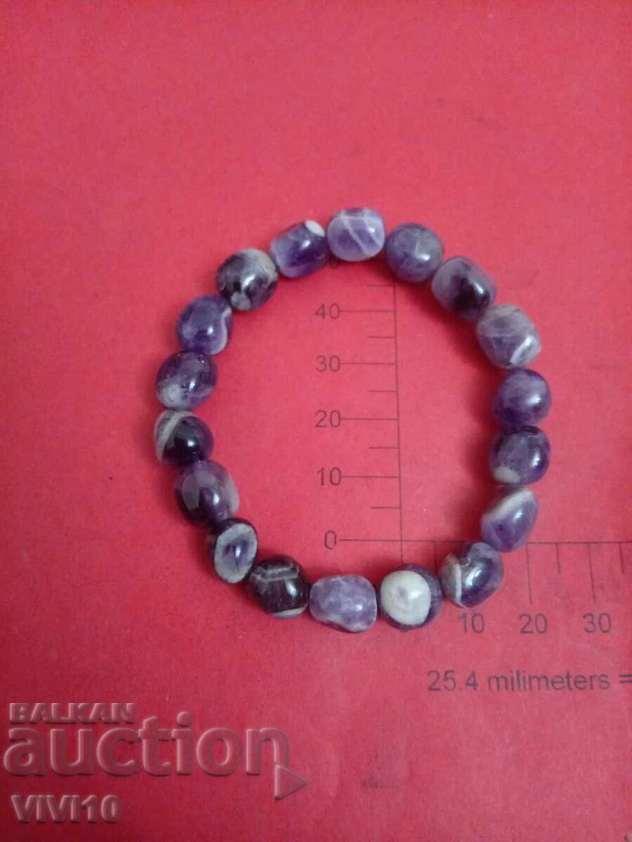 Αρχαίο βραχιόλι από αμέθυστο
