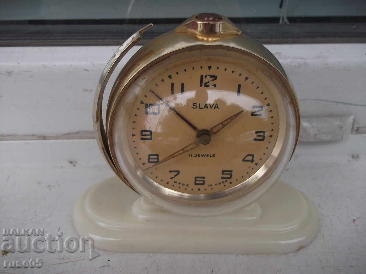 Ceas "SLAVA" cu alarmă cu preț 20.00 BGN | € 10.23