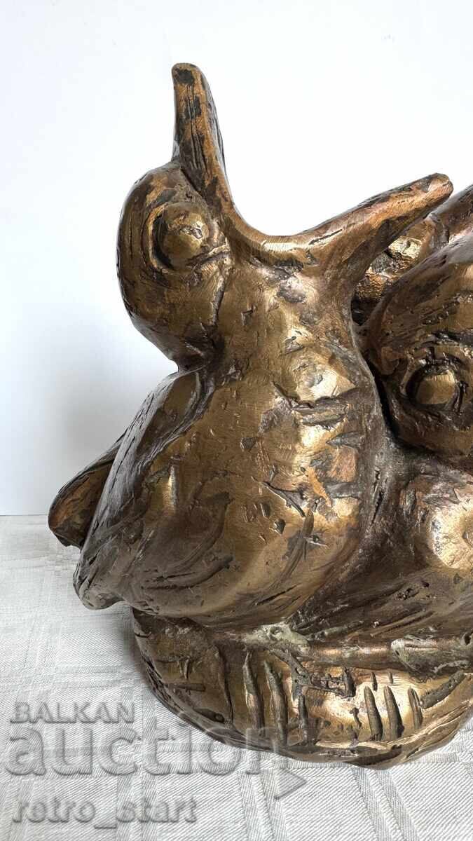 Антикварна Френска бронзова пластика с цена 300.00 лв. | € 153.39